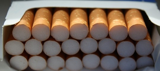 Fumo e smog, cocktail micidiale. Al via la campagna polmoni puliti
