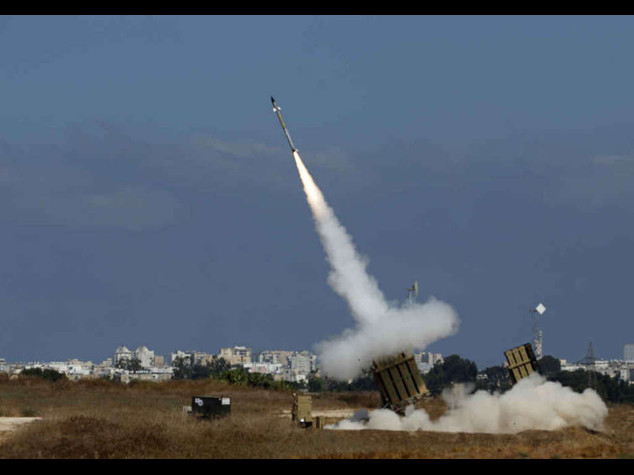 Hamas, razzo rompe tregua. Netanyahu, "aumentiamo offensiva"