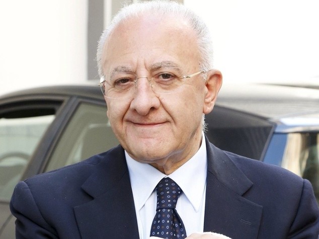 Campania: De Luca proclamato presidente, l'ombra della sospensione