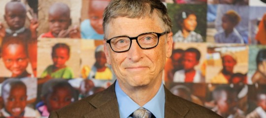 Bill Gates si scusa con il mondo per il 'Control-Alt-Canc' con cui si avviano i computer