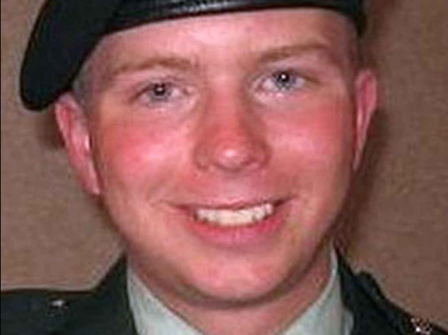 Wikileaks: Bradley Manning vuol diventare Chelsea, "Pentagono non mi fa cambiare sesso"