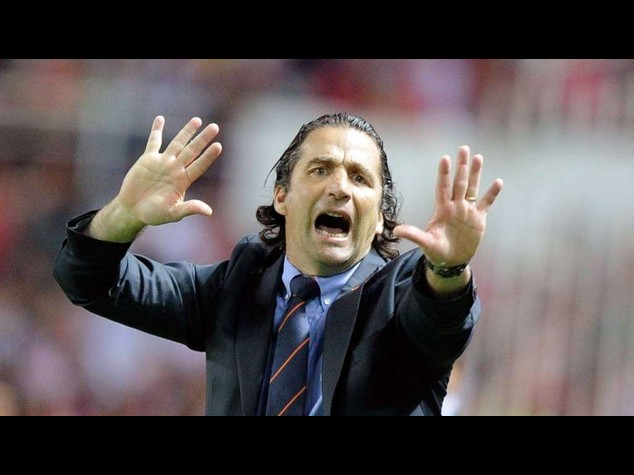 Calcio: il Valencia esonera l'allenatore Pizzi