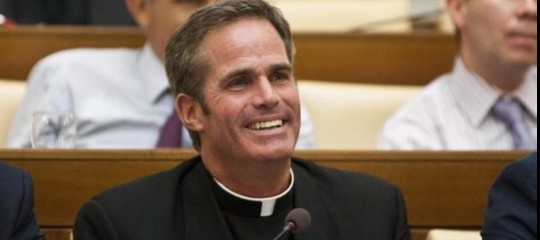 Storia del rettore del seminario che ha lasciato la tonaca per stare vicino ai figli
