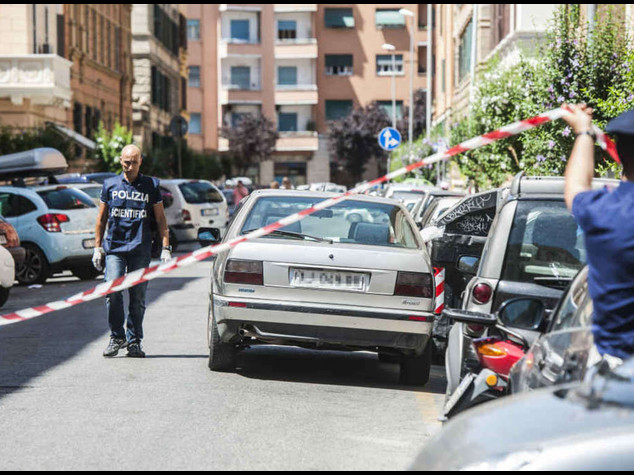 Arrestati due presunti killer del cassiere di Mokbel, sono estremisti di destra