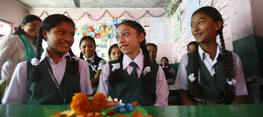 Così vive una 'bambina dea' in Nepal quando arriva la nuova Kumari