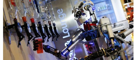 I robot e noi, un'opportunità e una scommessa da vincere
