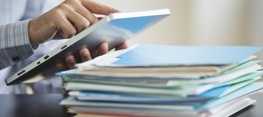 Un hacker avverte: "Il voto per il referendum in Lombardia non è sicuro"