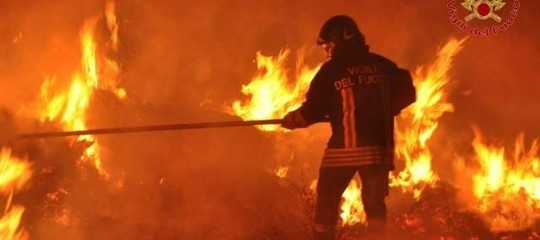 Rogo Como: morti 3 dei 4 bambini, forse il padre appiccò l'incendio