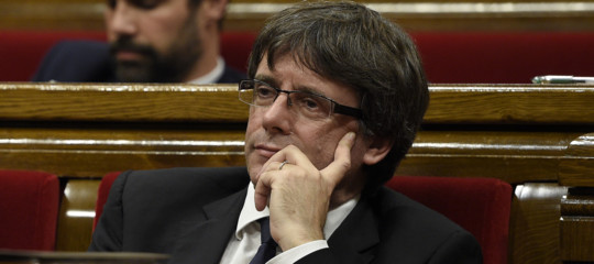 Catalogna: Parlament convocato giovedì, sul tavolo l'indipendenza