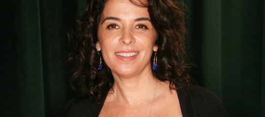 Weinstein: Annabella Sciorra de 'I Soprano', "mi ha stuprato"