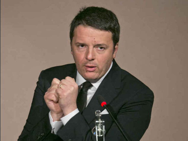 Renzi riunisce i parlamentari Pd, Bersani non va