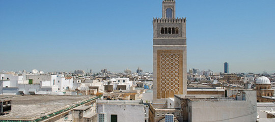 Tunisia: accoltella 2 poliziotti vicino al Parlamento, arrestato jihadista