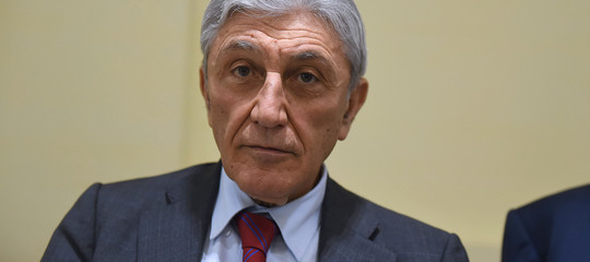 Pd: Bassolino lascia partito, spero in nuovo centrosinistra
