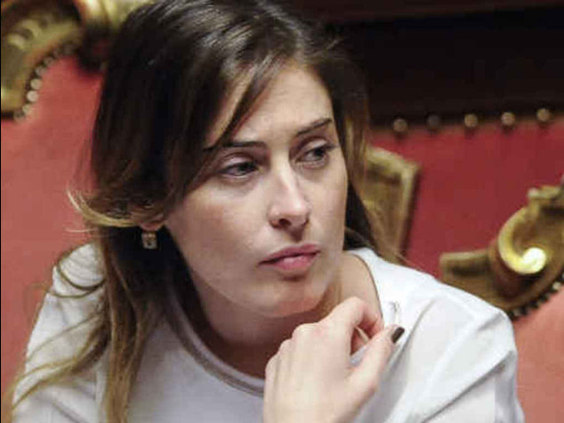 Caso De Luca, Boschi "Governo non cambiera' la legge Severino"