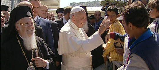 Papa Francesco: bisogna garantire il diritto a non emigrare