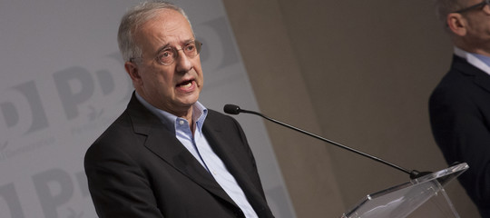 Centrosinistra: Veltroni, polemiche tra noi aprono autostrada alla destra