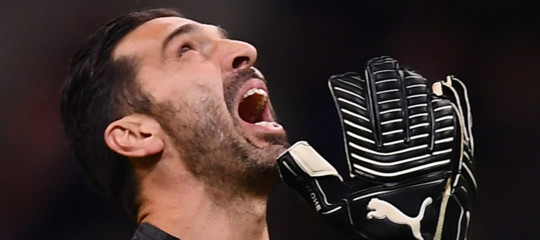 "Apocalisse", "Sfacelo, "Disastro". Le parole con cui i giornali raccontano la sconfitta degli Azzurri