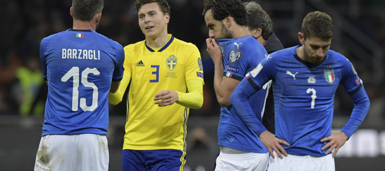 "Apocalisse", "Sfacelo, "Disastro". Le parole con cui i giornali raccontano la sconfitta degli Azzurri