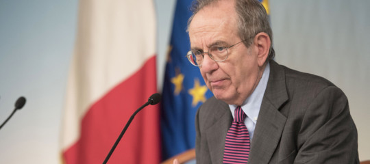 Pensioni: Padoan, sistema solido è stabile, non va riformato