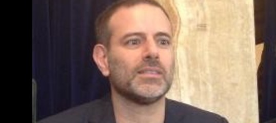 Fausto Brizzi è colpevole. Lo hanno deciso i social (e la Warner)