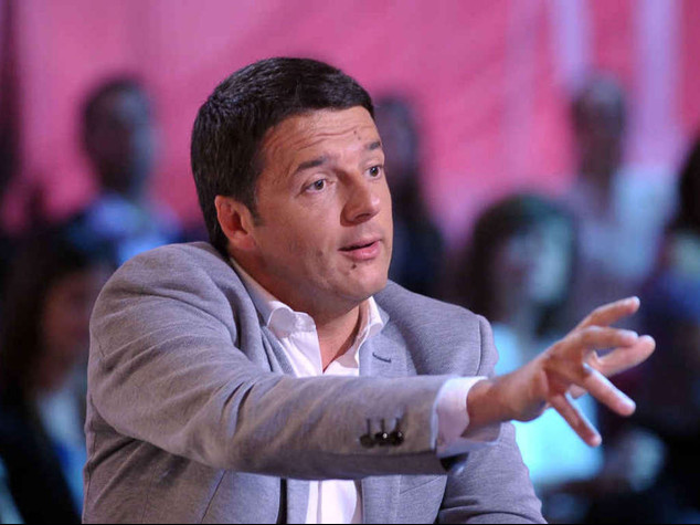 Renzi contro la minoranza Pd "Cascate male, cambio davvero"