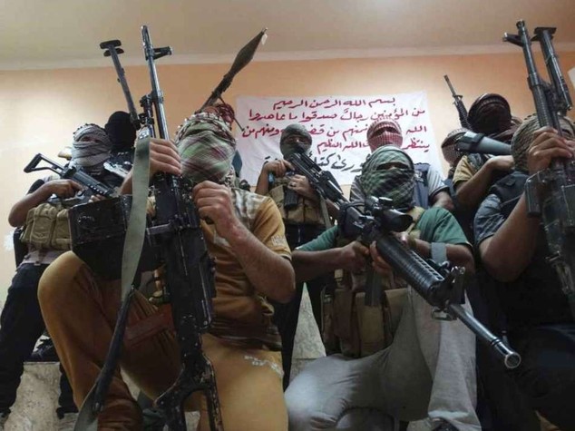 Isis, nuove minacce all'Occidente. "Uccidete tutti i miscredenti"