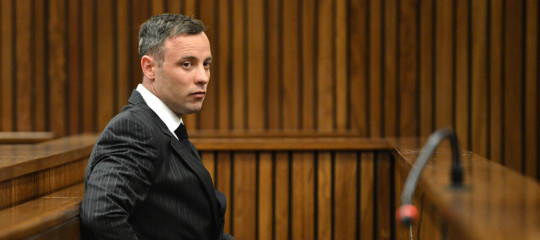 Pistorius: pena raddoppiata in appello, dovrà scontare 13 anni