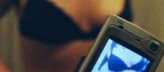 Perché il giallo della barista suicida ricorda il dramma di Tiziana Cantone