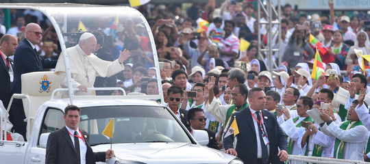 Perché il Papa non ha nominato i Rohingya a Myanmar