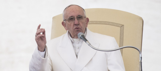 Papa: cita Budda e invita a "superare incomprensione, pregiudizio e odio"