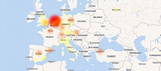 Whatsapp è in down (di nuovo), Twitter si scatena