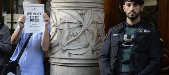 Catalogna: restano in cella Junqueras, Forn e i 'Jordis'