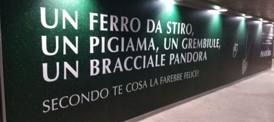 pandora cartier polemiche social
