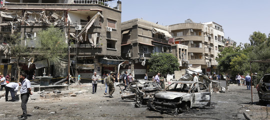 Siria: Osservatorio, attacco aerei israeliani vicino Damasco