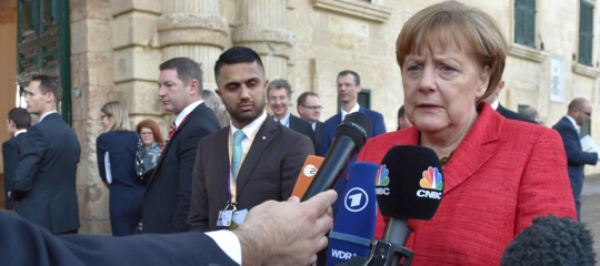 Tremila euro ai richiedenti asilo perché tornino a casa. Succede in Germania