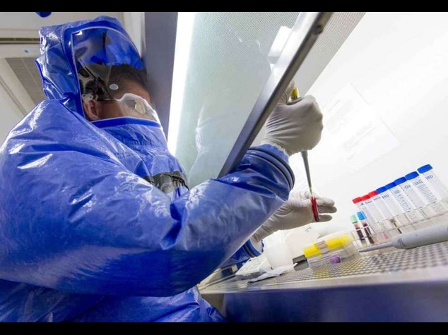 Ebola: caso sospetto nelle Marche, "ma il contagio e' improbabile"