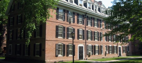 Quattro università americane hanno deciso di abbattere l'enorme debito degli studenti