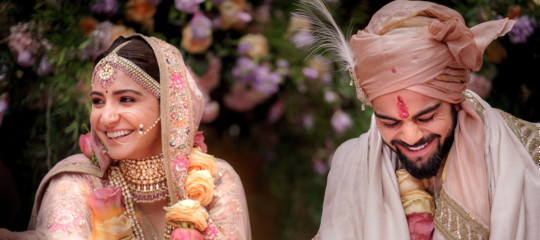 La star di Bollywood Anushka Sharma e il campione di cricket Virat Kohli sposi in Toscana