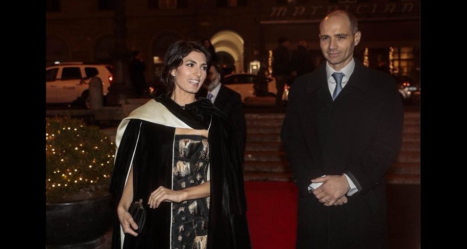 Le foto sfavillanti di Raggi all'Opera (per chi se le fosse perse)