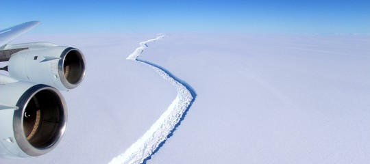 Il vero significato del distacco del grande iceberg in Antartide