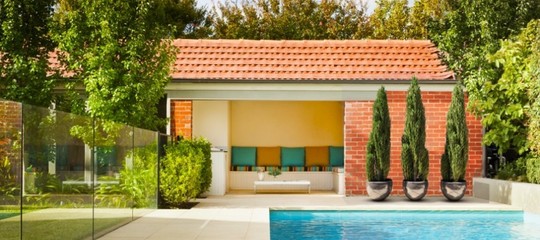 Usate l'energia solare per riscaldare le vostre piscine
