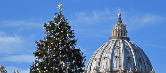 Immagini Di Natale Cristiane.L Albero E Babbo Natale Cristiani Come Il Presepe