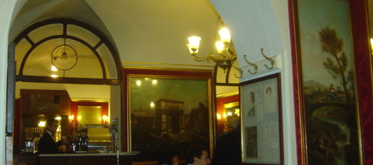 Perché l'Antico Caffè Greco di Roma rischia di chiudere per sempre