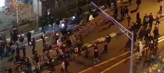 Iran: 9 morti nelle proteste nella notte, 20 in 6 giorni