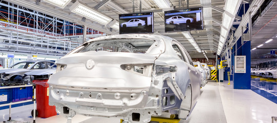 Auto: immatricolazioni a dicembre calano del 3,17%
