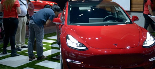 Tesla Model 3 da record: New York-Los Angeles in 50 ore