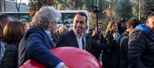 Ma Grillo non odiava i giornalisti? Le prime firme 'valutate' per marzo