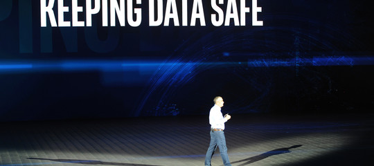 "Vero, le performance peggioreranno, scaricate gli aggiornamenti". Il ceo di Intel al Ces