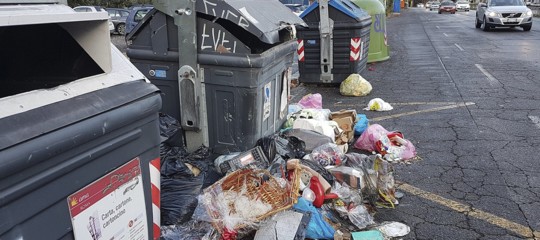 Rifiuti Roma: Ue monitora situazione, ma per ora nessuna infrazione