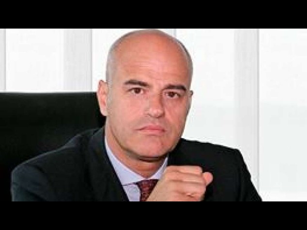 Eni: Descalzi, "il prezzo del petrolio non ci preoccupa, e' opportunita'"